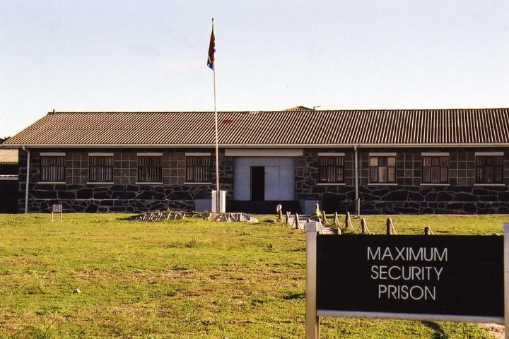 Cape Town Private Tour - Robben Island Gateway & Table Mountain Car  - Image 3