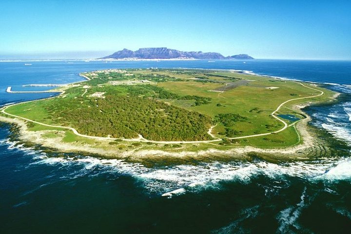 Cape Town Private Tour - Robben Island Gateway & Table Mountain Car  - Image 4
