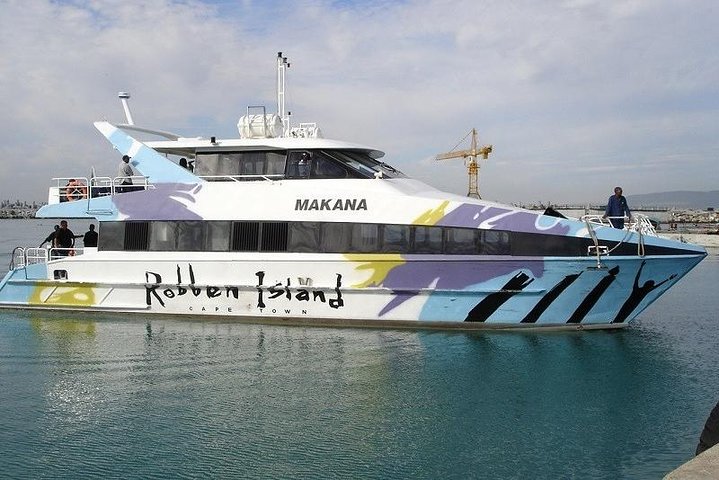 Cape Town Private Tour - Robben Island Gateway & Table Mountain Car  - Image 1