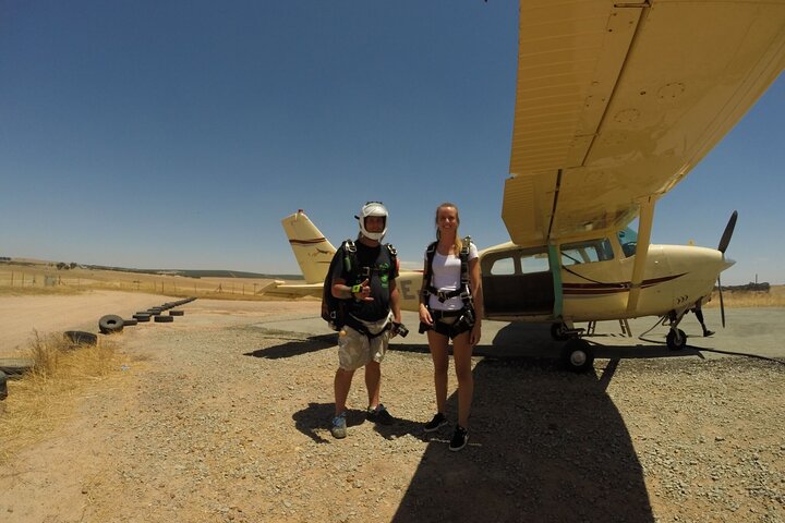 Cape town Tandem Skydiving - Image 4