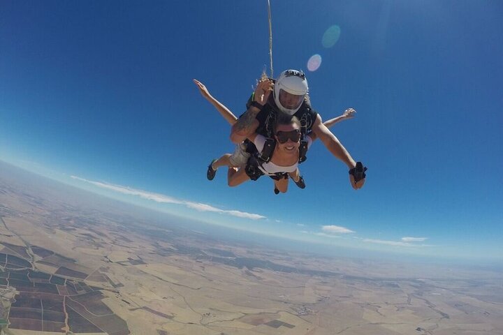 Cape town Tandem Skydiving - Image 3