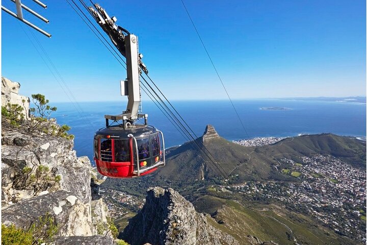 Cape Town Tour with Breakfast, Dinner and TM Pendant Gift - Image 3