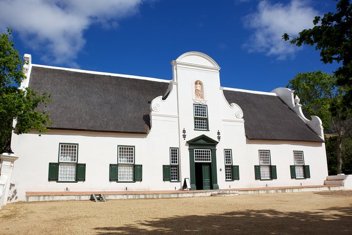 Full Day Private Constantia Winelands Tour with Lunch - Image 3