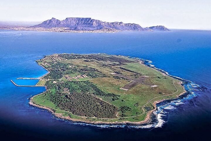 Full Day Township and Robben Island Heritage Tour - Image 1