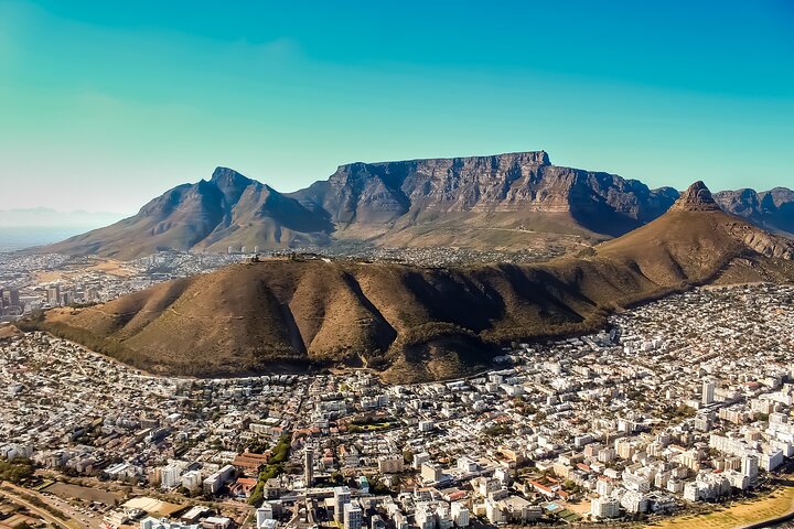 Helicopter Tour in Victoria & Alfred, Table Mountain & Cape Town - Image 3