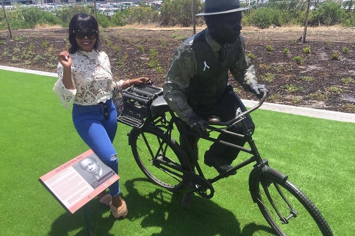 Long Walk to Freedom and Robben Island with Tickets. - Image 4