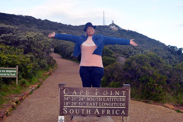 Private 2-Day Cape Town Highlights: Robben Island,Table Mountain Tickets & Wine - Image 4