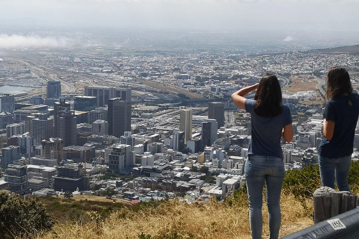 Private Full Day Cape Town Bo-Kaap Malay Q Kirstenbosch and Table Mountain Tour. - Image 4