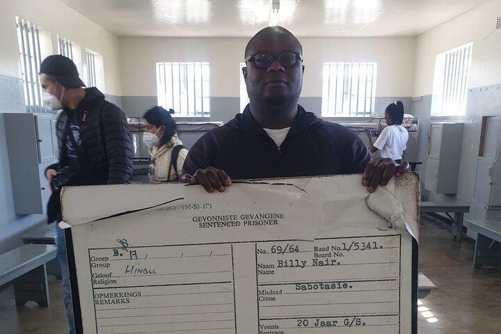 Private Full-Day Tour to Robben Island and Table Mountain - Image 2