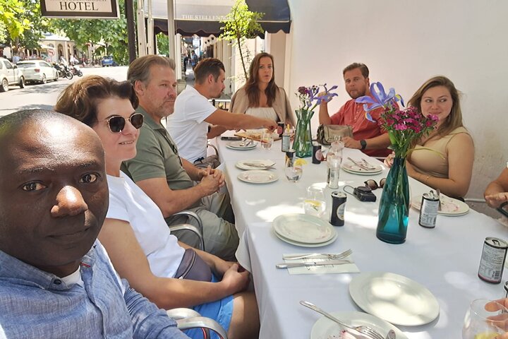 Private Stellenbosch and Paarl Wine Tour With Family Wildlife - Image 4