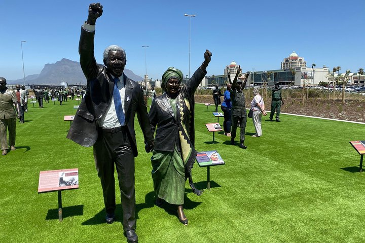 Robben Island Boat Ticket & Mandela Long Walk To Freedom Tour With Hotel Pick Up - Image 5