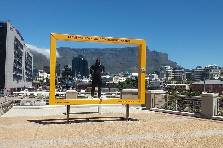 Robben Island Prison Museum and Diamond Museum Plus Ferry Tickets - Image 2