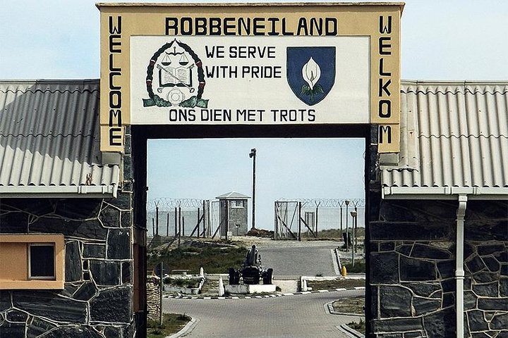 Robben Island & Table Mountain Including Pick Up and Drop Off - Image 4