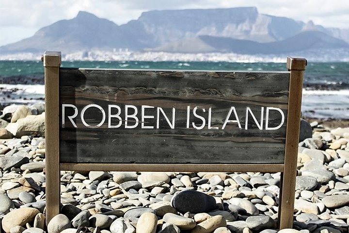 Robben Island & Table Mountain Including Pick Up and Drop Off - Image 2