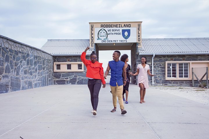 Robben Island Ticket Half Day Tour from Cape Town - Hotel Pick Up & Drop off - Image 4