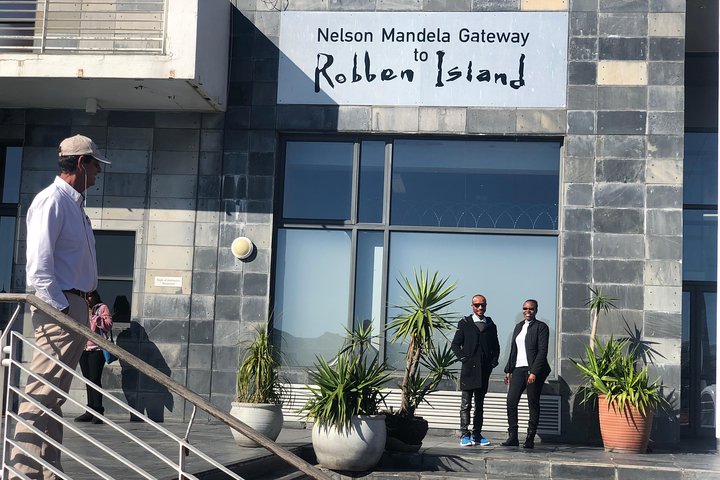Robben Island Ticket Half Day Tour from Cape Town - Hotel Pick Up & Drop off - Image 3