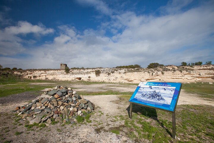 Robben Island tour with additional stops at famous spots!!  - Image 5