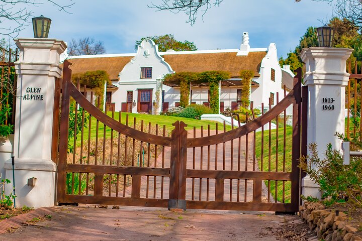 Stellenbosch and Franschhoek Winelands tour - Image 4