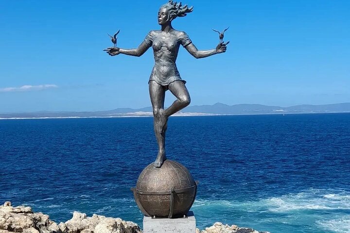 Whales and Wine in Magical Hermanus.. - Image 2