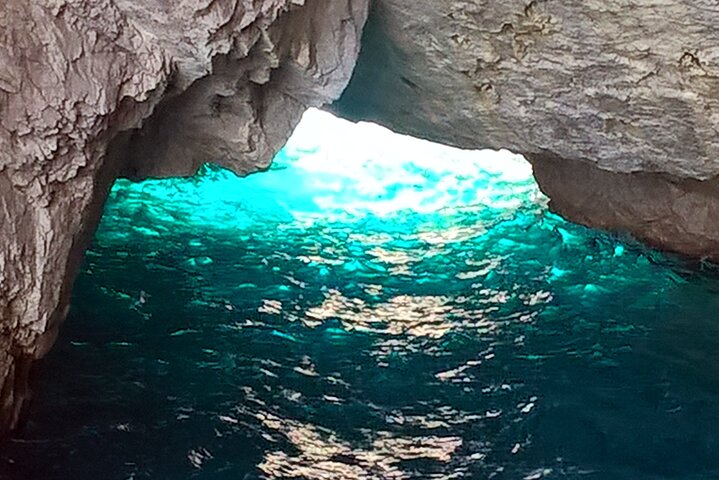 6 Hours Private Tour Direction Capri - Image 3