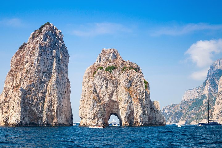 Capri and Positano Private Boat Excursion - Image 4