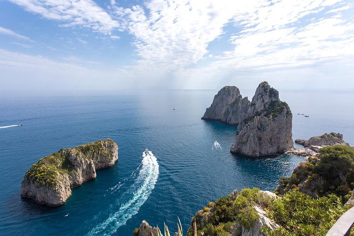 Capri by Sea Private Boat Excursion - Image 1