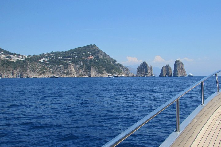 Capri by Sea Private Boat Excursion - Image 2