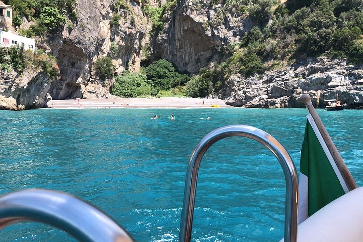 Capri luxury boat experience PLUS - Image 2