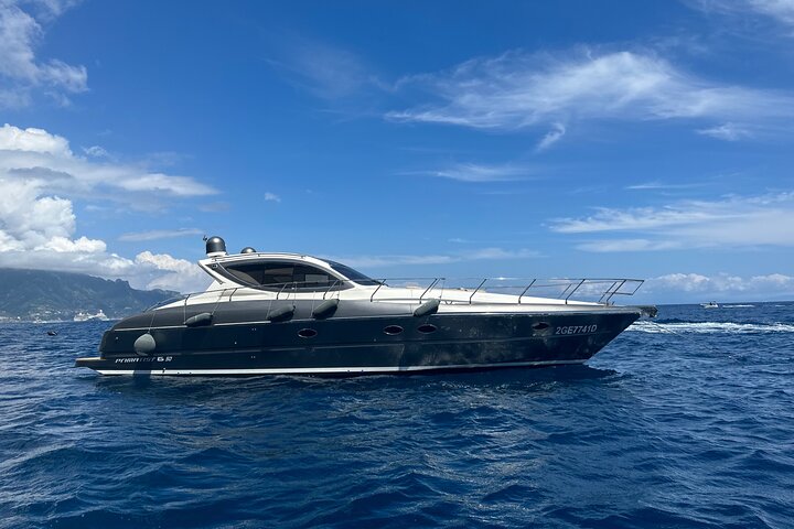 Luxury Yacht Sailing tour of the Amalfi Coast and Capri - Image 2