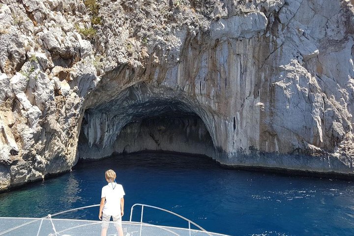 Private Capri Boat Tour Top sellers - Image 4