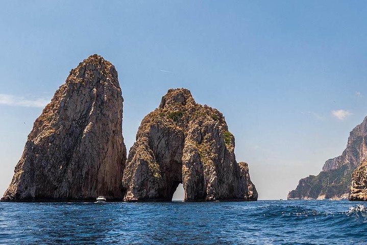 Private Guided Tour Of Capri - Sorrento & Pompeii - Image 1