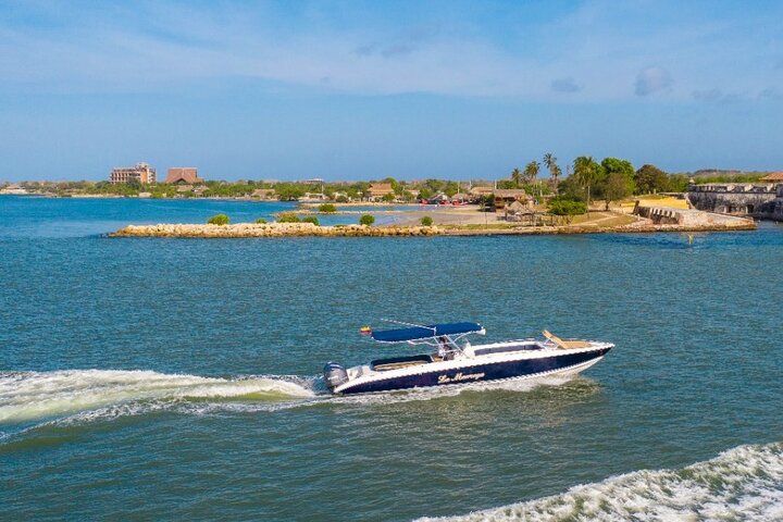 8 hour speedboat rental La Morronga 41' - Image 2