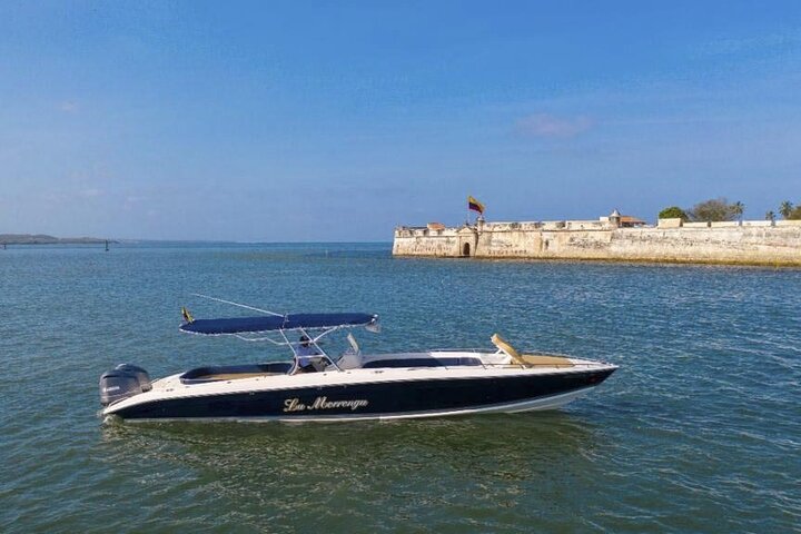 8 hour speedboat rental La Morronga 41' - Image 1