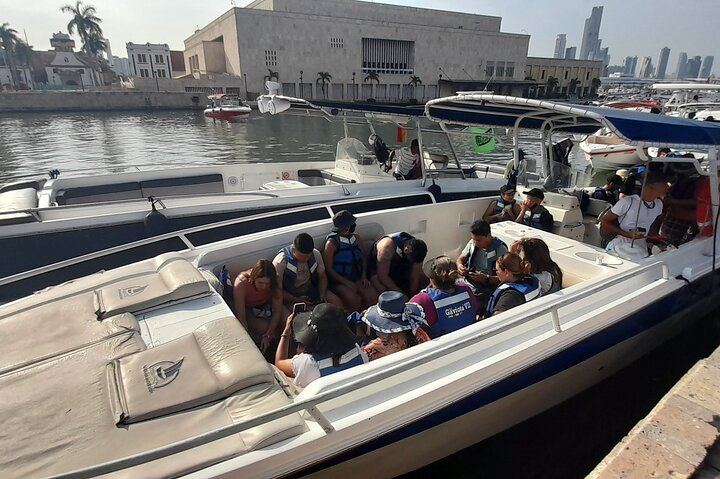 Adventure 5 Rosario Islands with Snorkel and plankton in Cartagena de indias - Image 2