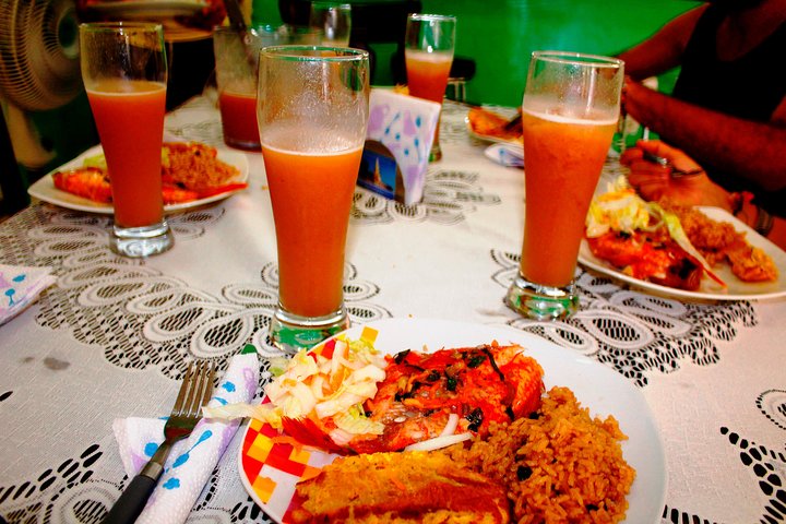 Bazurto Market Tour and Cooking Class in Cartagena - Image 4