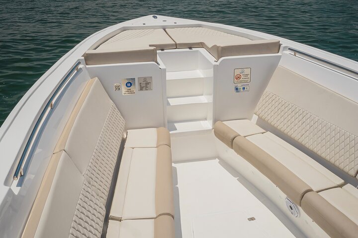 Boat rental in La Martina with Captain - Image 3