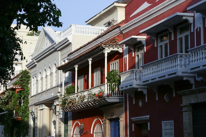 Cartagena Deluxe - Private City Tour Experience - Image 3