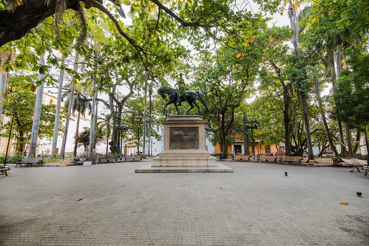 Fortress, Old Town and Shopping in Cartagena (Only for Cruisers ) - Image 4