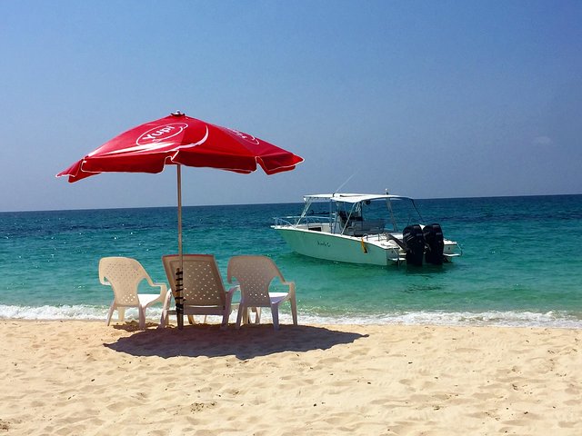 Luxury Private Boat Island Hopping To the Rosario Islands, Baru - Image 3