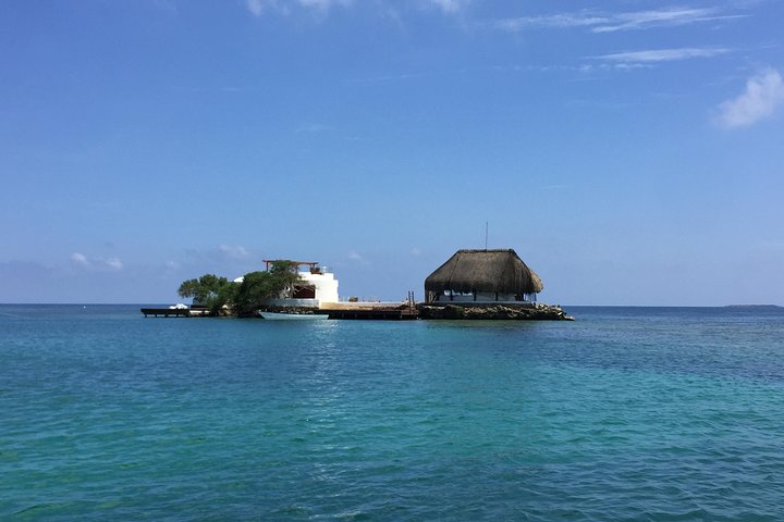 Luxury Private Boat Island Hopping To the Rosario Islands, Baru - Image 4