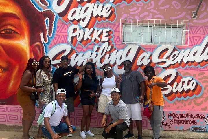 Palenque Native Guide, free entrance tickets, dance show & lunch - Image 5