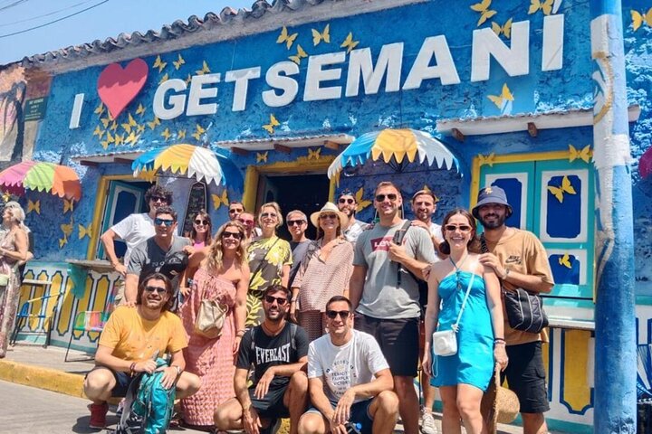 Private Walking Tour: Walled City and Getsemaní  - Image 2