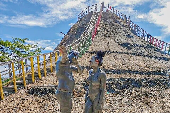 Tour to the Mud Volcano in Cartagena with Lunch - Image 2