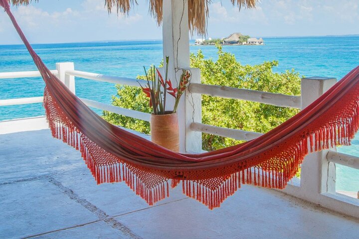 Tropical Escape: Golden Day on Pirate Island - Image 3