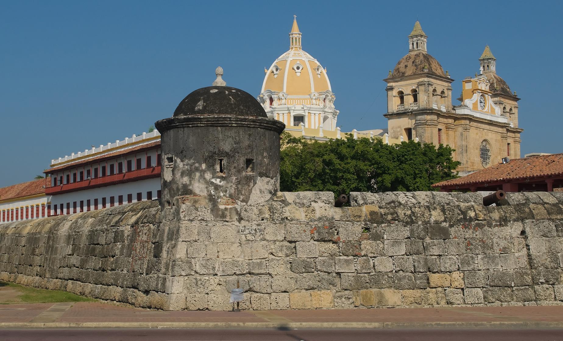 Walking Tour of the Walled City - Image 1