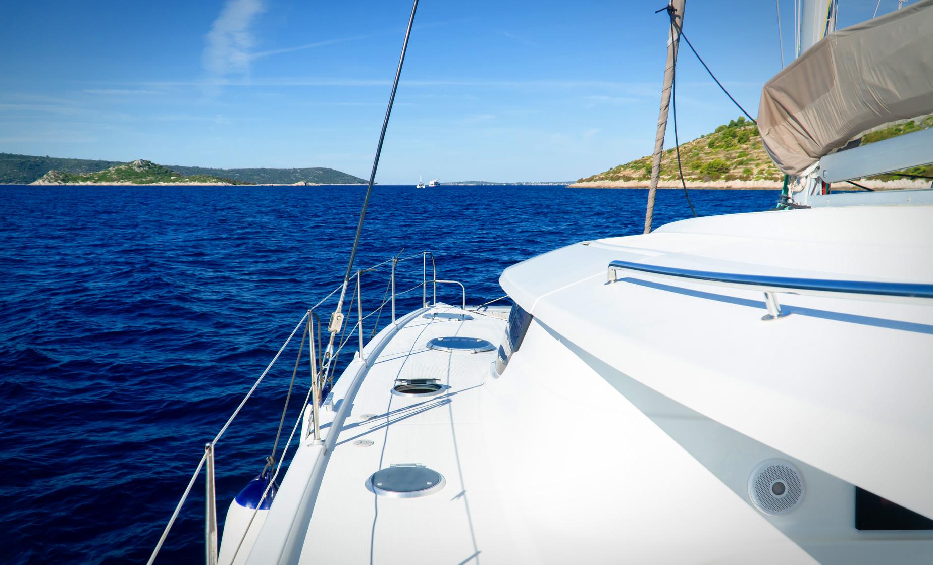 Private Luxury Catamaran - Image 1