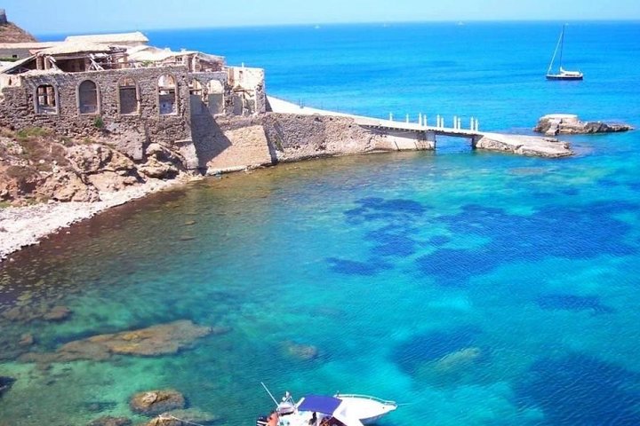 Buscemi - Palazzolo Acreide - Marzamemi Tour - Image 1