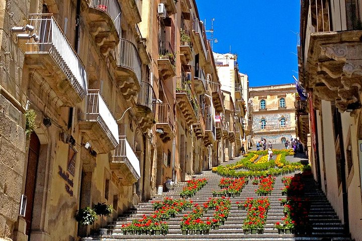 Enna - Morgantina - Caltagirone Tour - Image 5