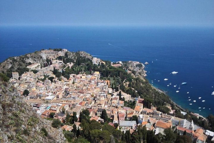 Etna and Taormina (including wine-food tasting) - Image 2