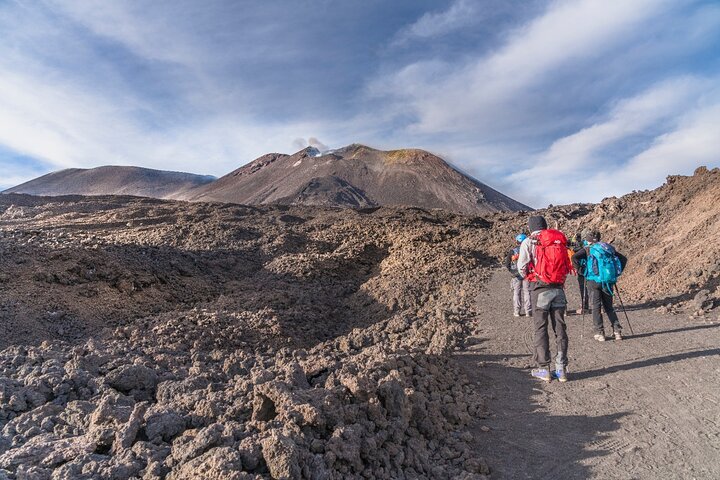 Etna Morning Tour with Lunch Included - Image 4